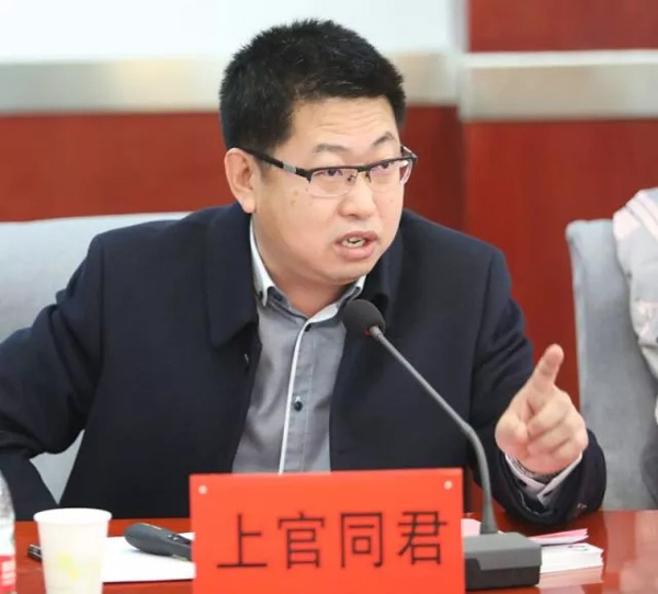 王牌智库||上官同君：乡村振兴战略要两手抓，一手抓基层党建，一手抓投资落地